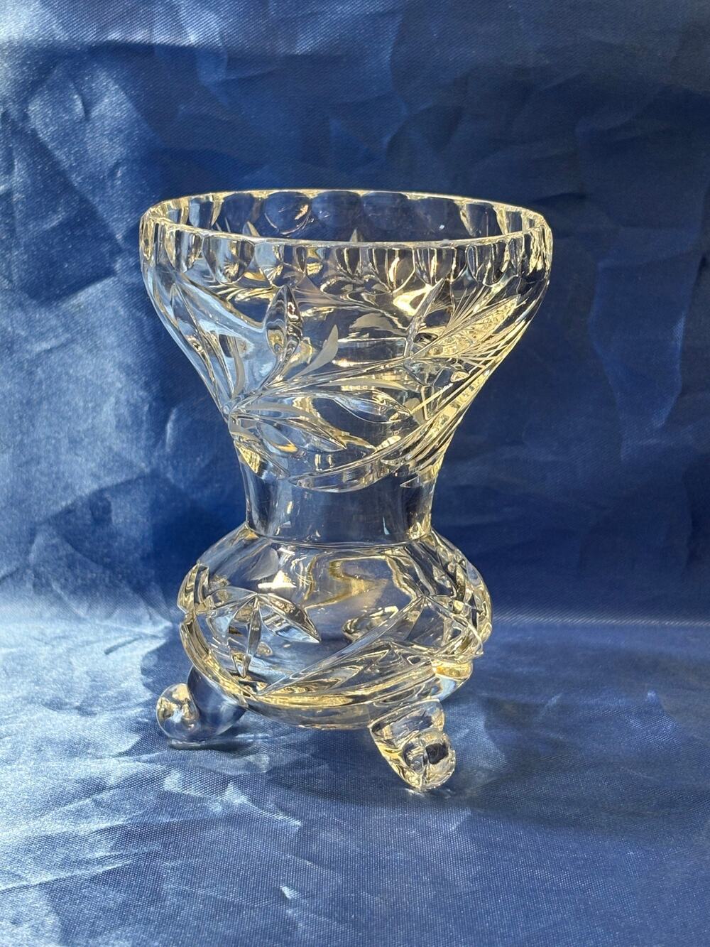 Vintage Nachtmann Leaf Pattern Small Footed Bud Vase